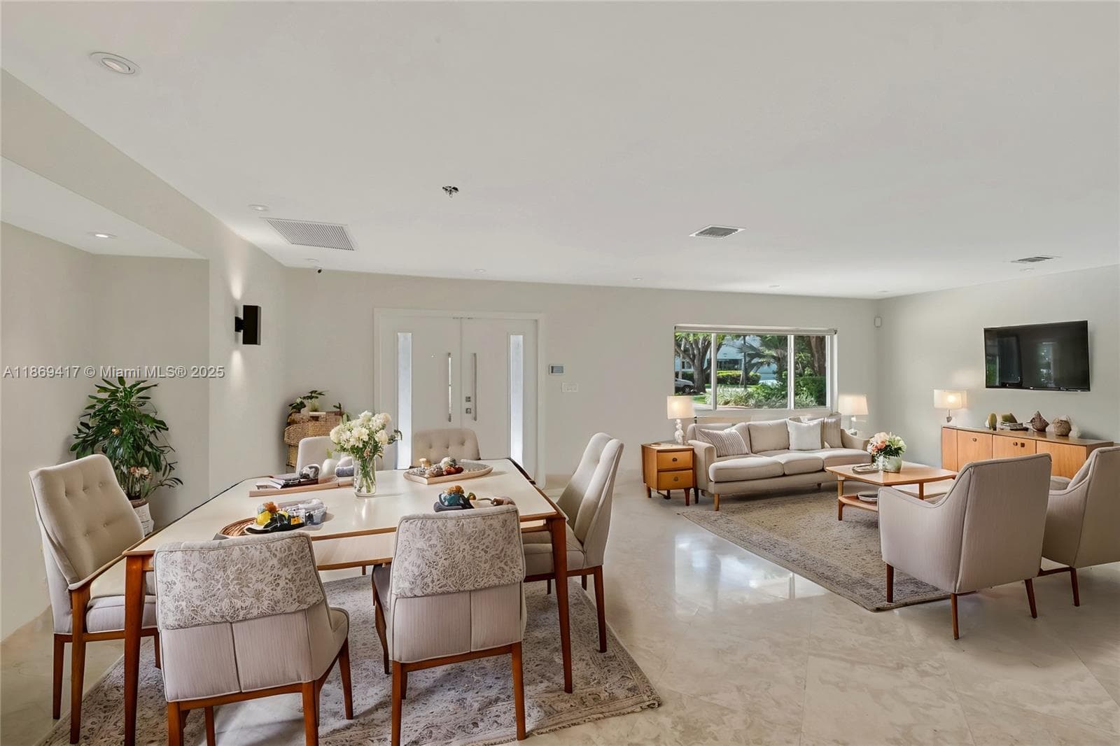 200 Harbor Dr photo 22