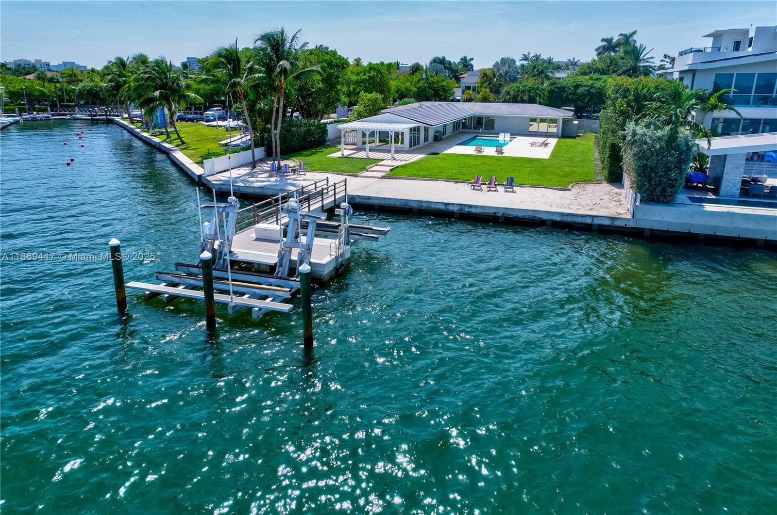 200 Harbor Dr 1