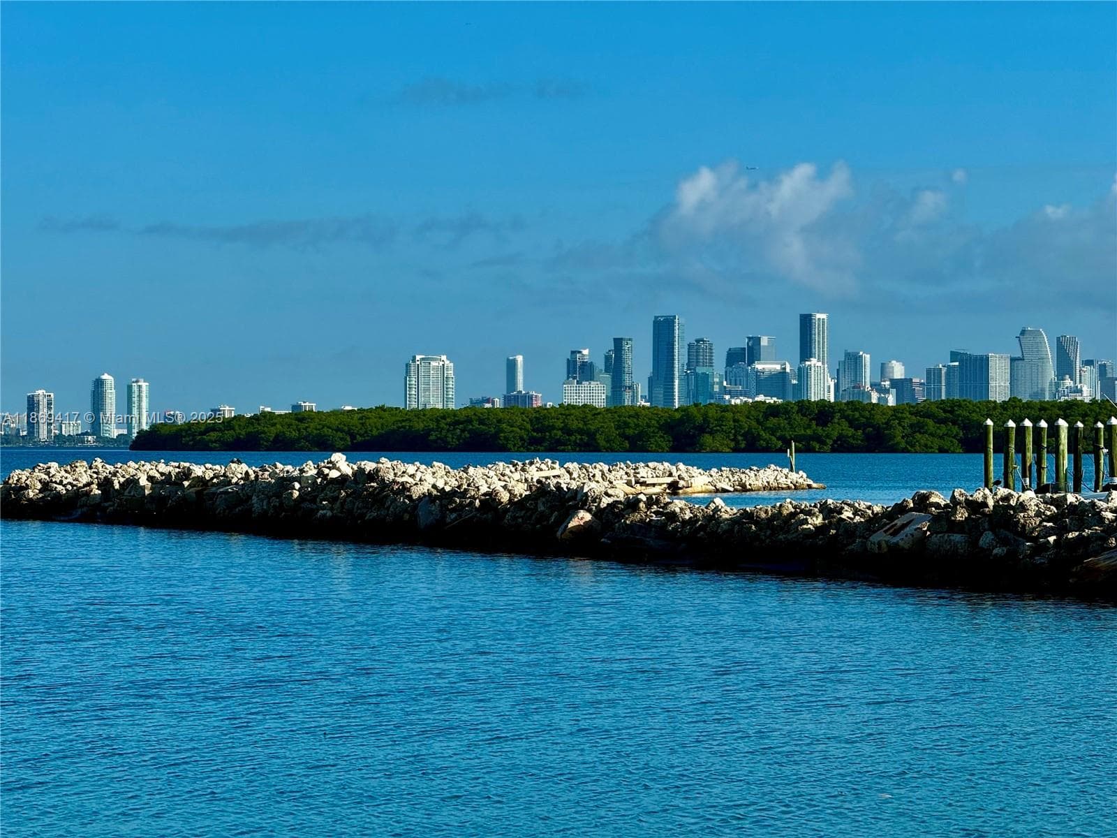 200 Harbor Dr photo 10