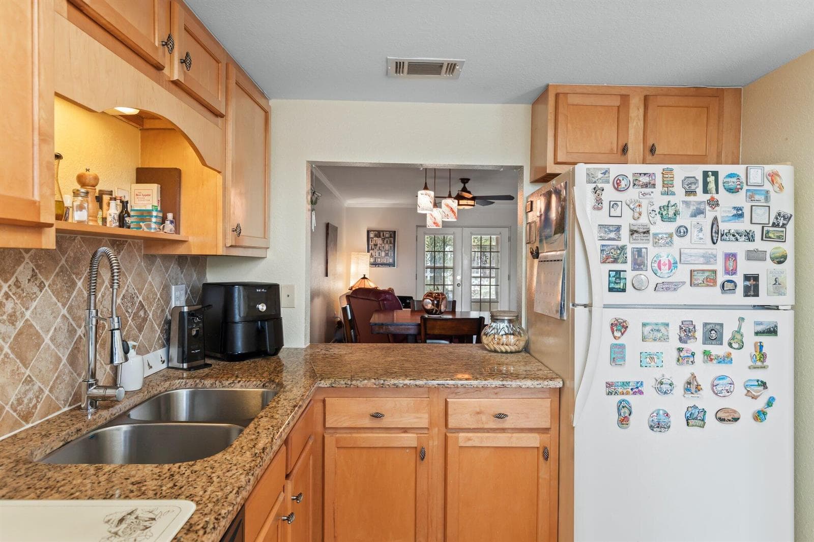 1181 Carlton Court 202 photo 7