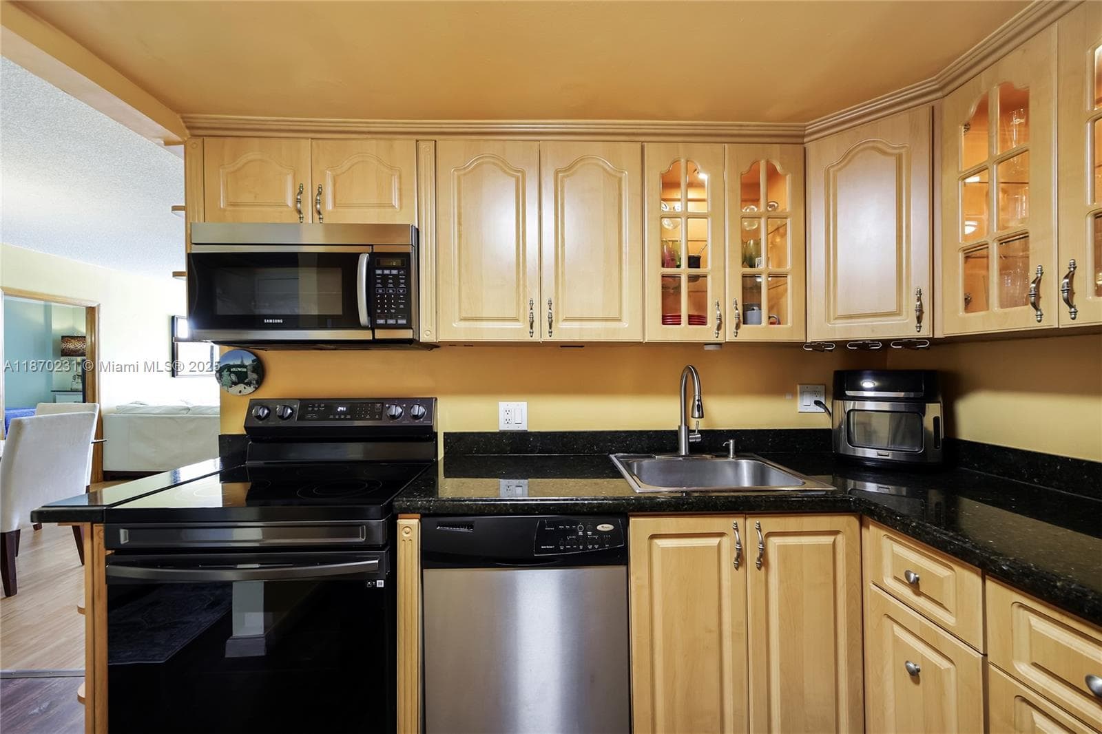 3675 N Country Club Dr 204 photo 22