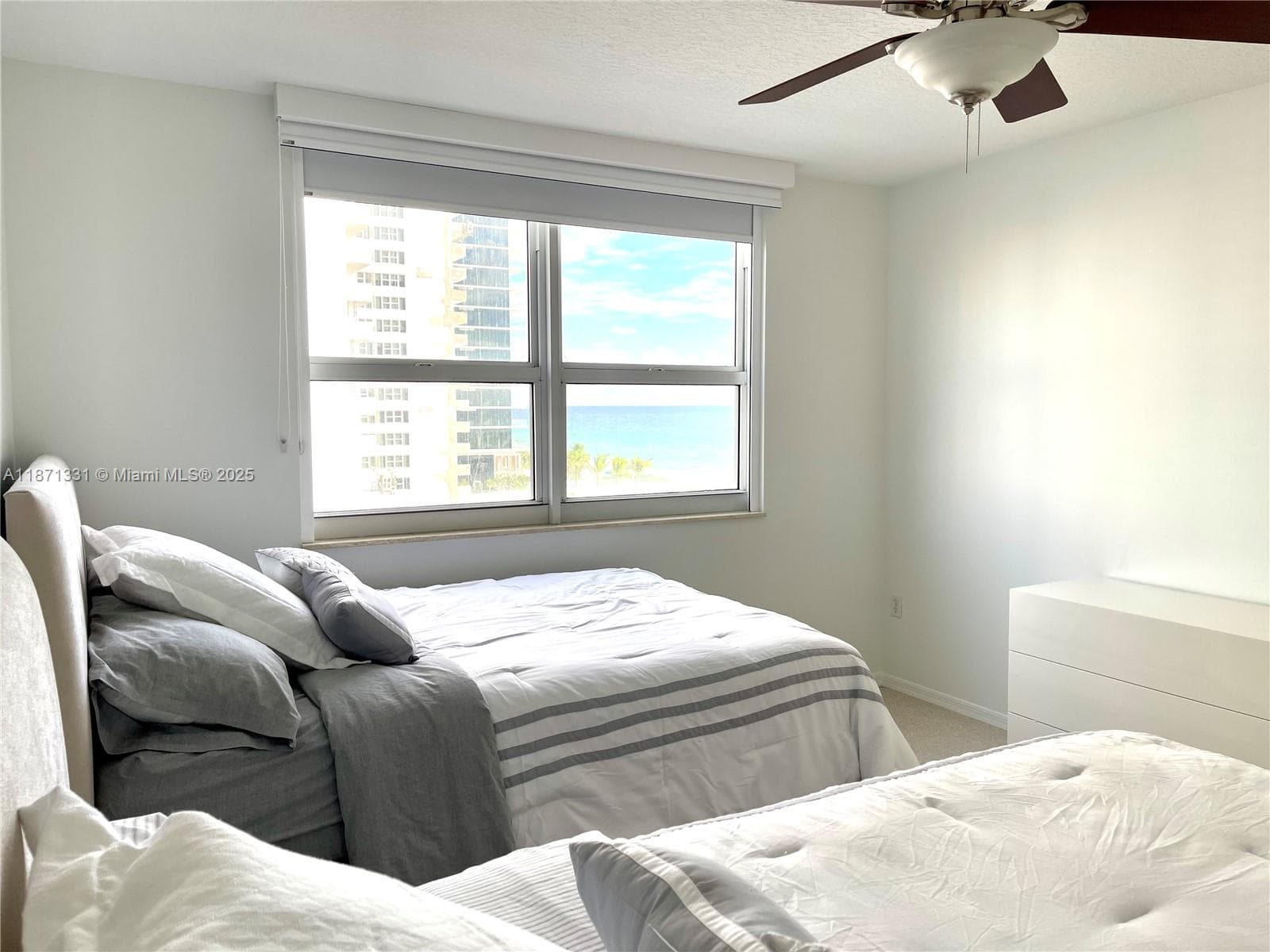 2080 Ocean Dr 604 photo 14