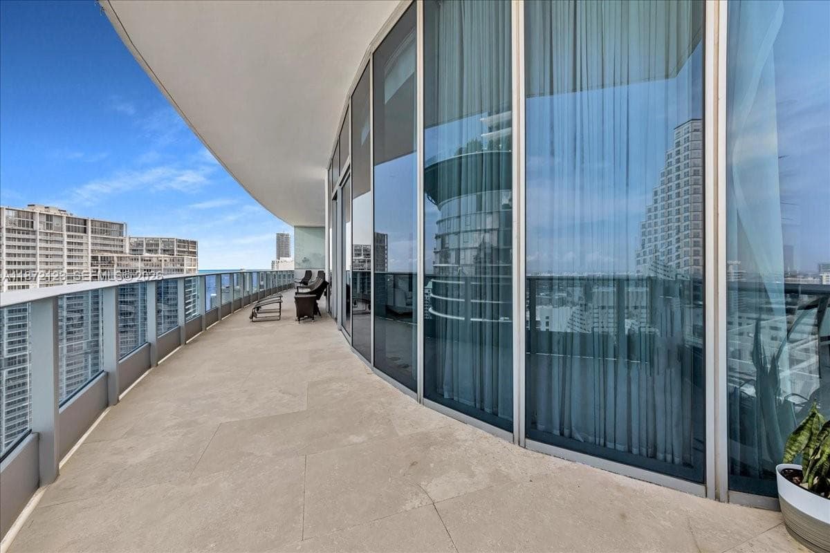 200 Biscayne Boulevard Way PH 5401 photo 15