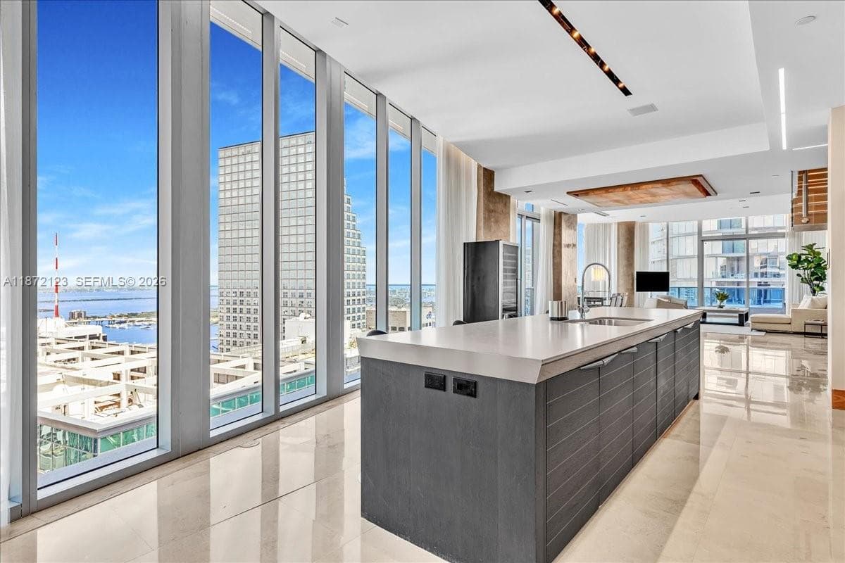 200 Biscayne Boulevard Way PH 5401 photo 11