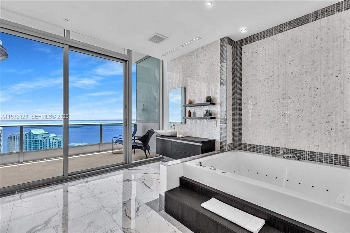 200 Biscayne Boulevard Way PH 5401 photo 21