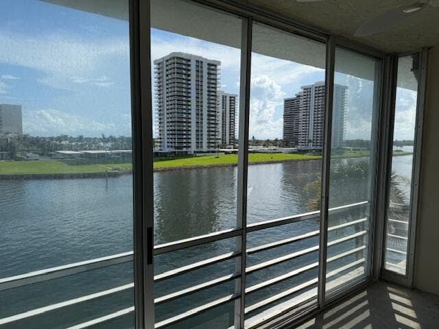 20 Yacht Club Drive #403 5