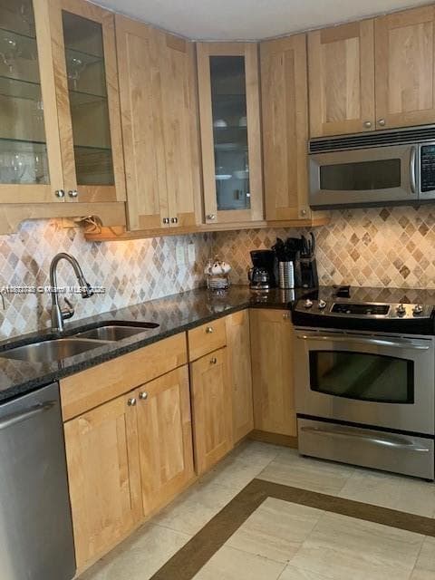 9341 Collins Ave 1203 photo 17