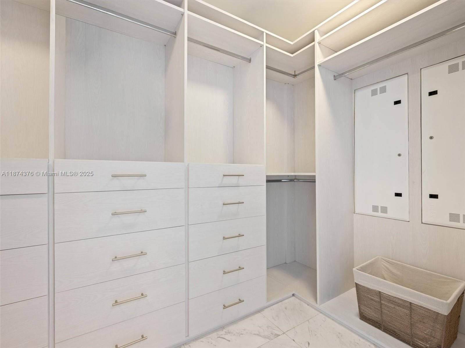 10203 Collins Ave 1105 photo 17