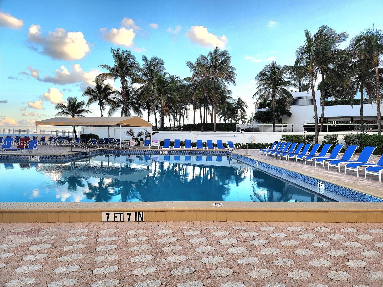 3505 S Ocean Dr 312 photo 2