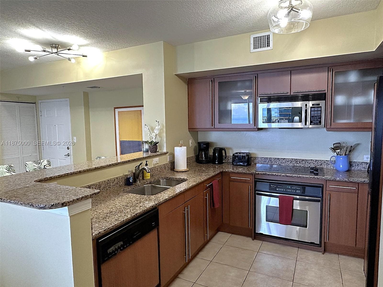 2080 OCEAN DRIVE 5