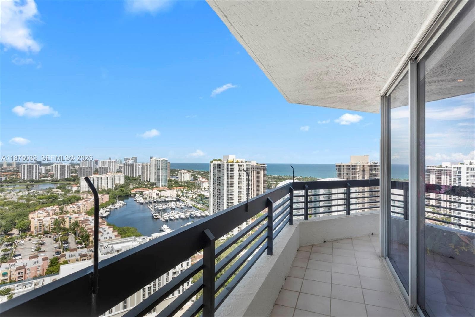 3500 Mystic Pointe Dr 3505 photo 24