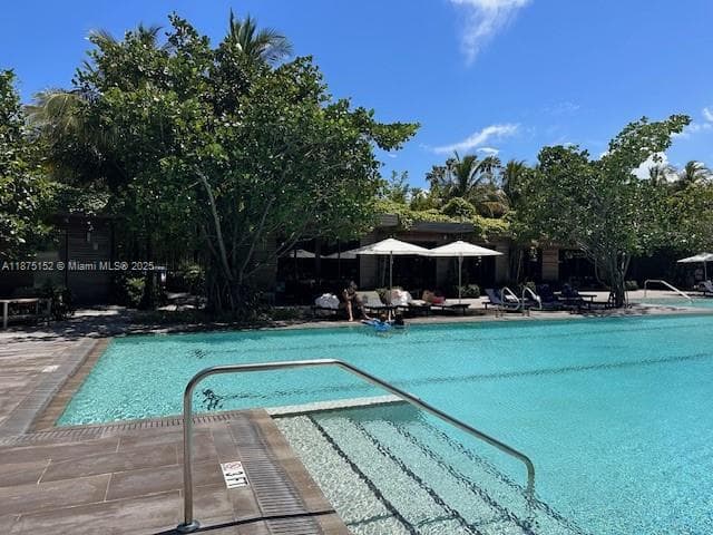 6800 Fisher Island Dr 6871 photo 8