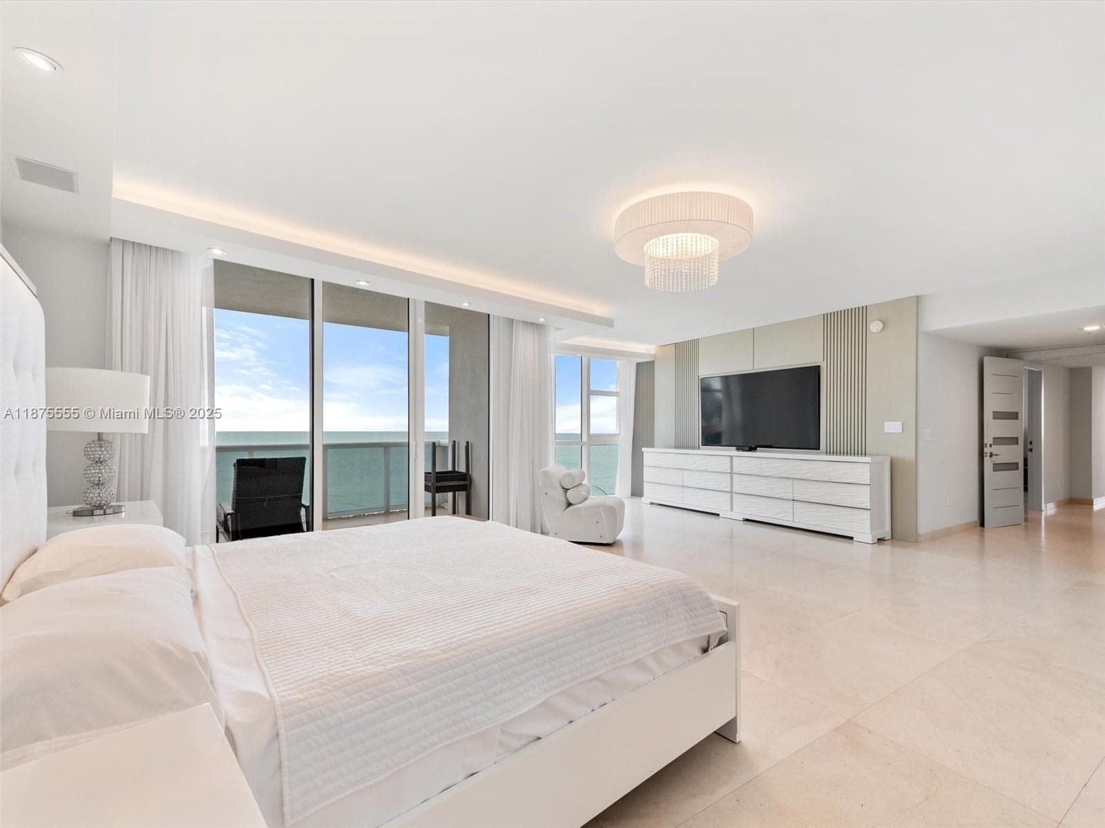 18201 Collins Ave 1209 photo 17