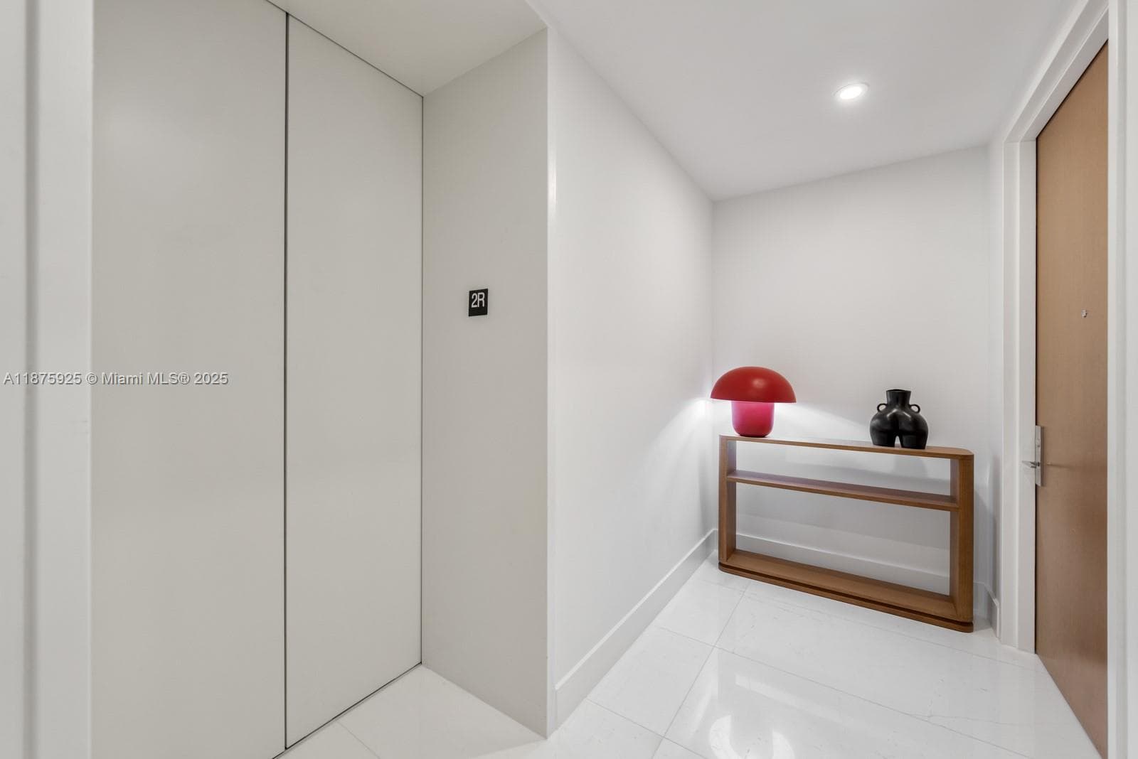 10203 Collins Ave 2