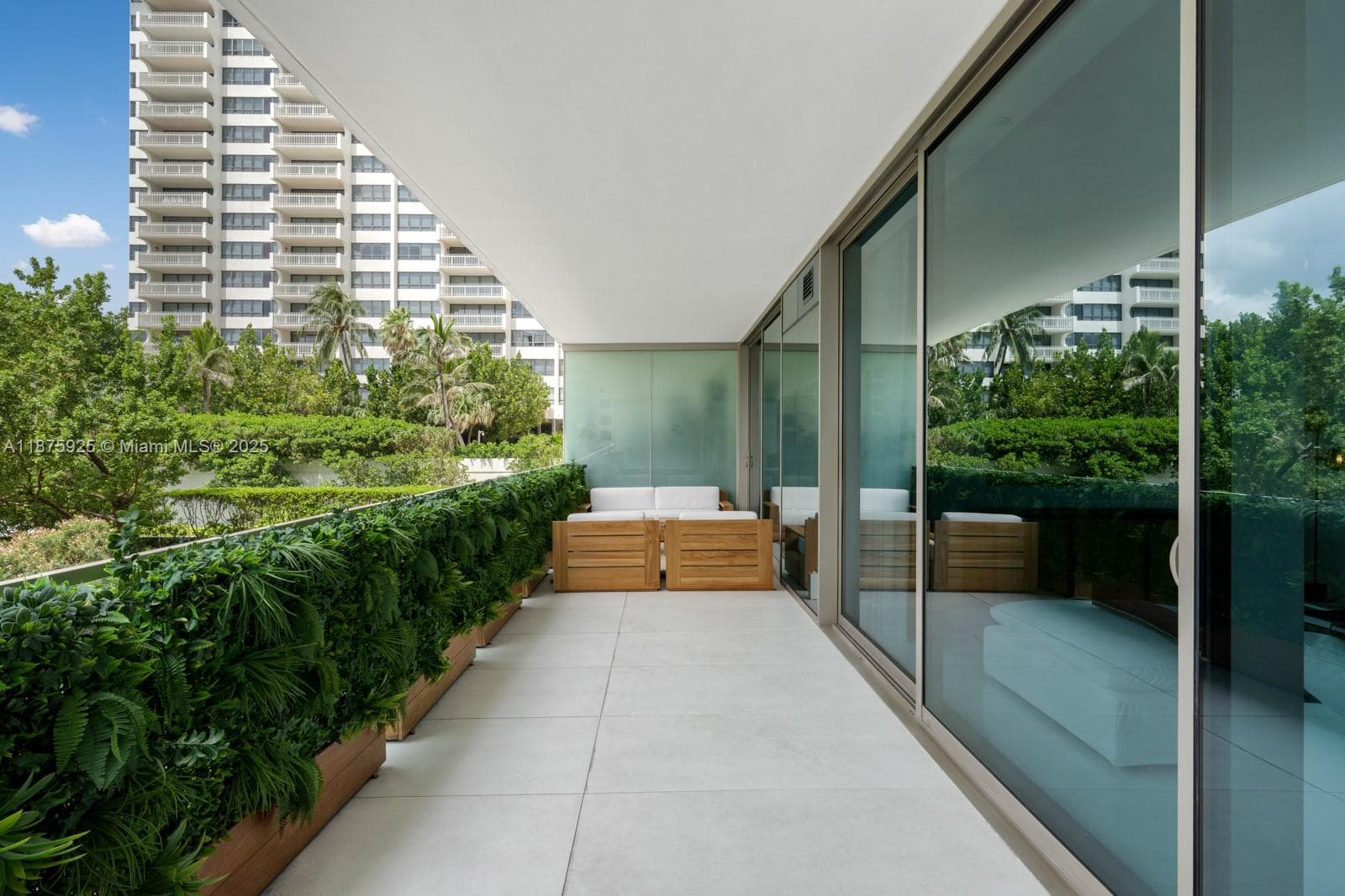 10203 Collins Ave 204 photo 25