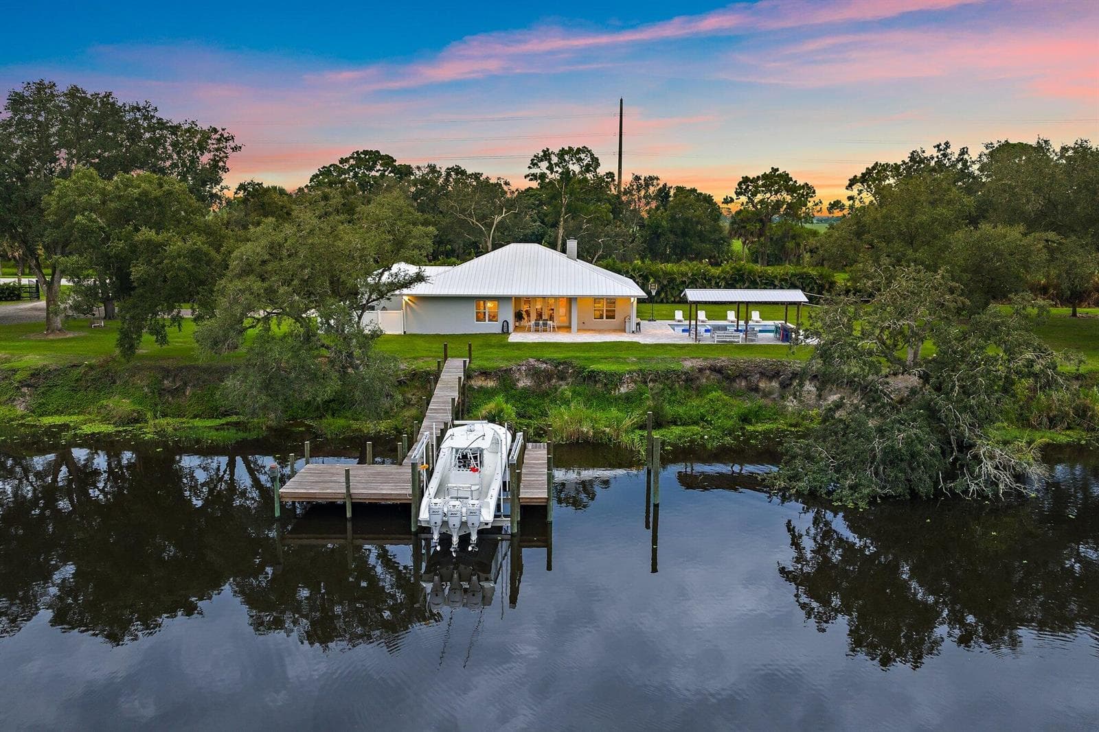12955 SW Kanner Highway 1