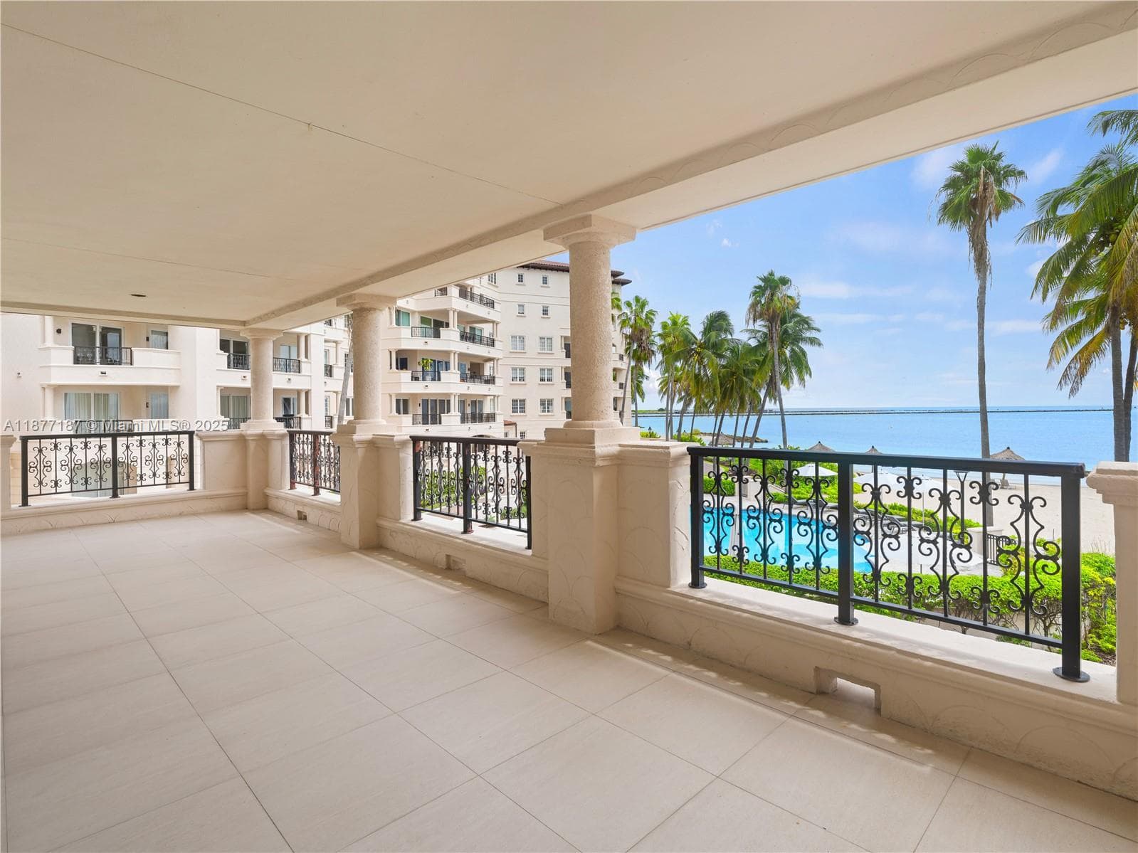 8011 Fisher Island Dr 5