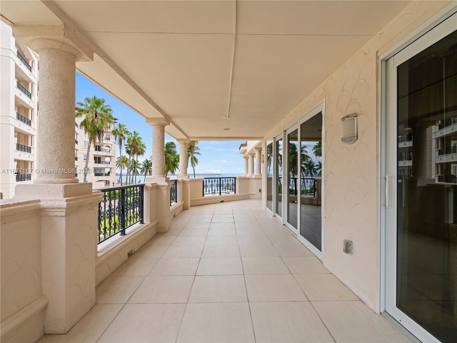8011 Fisher Island Dr 8011 photo 11