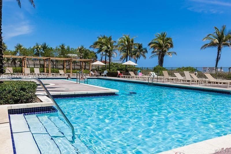 2080 Ocean Dr 1507 photo 7