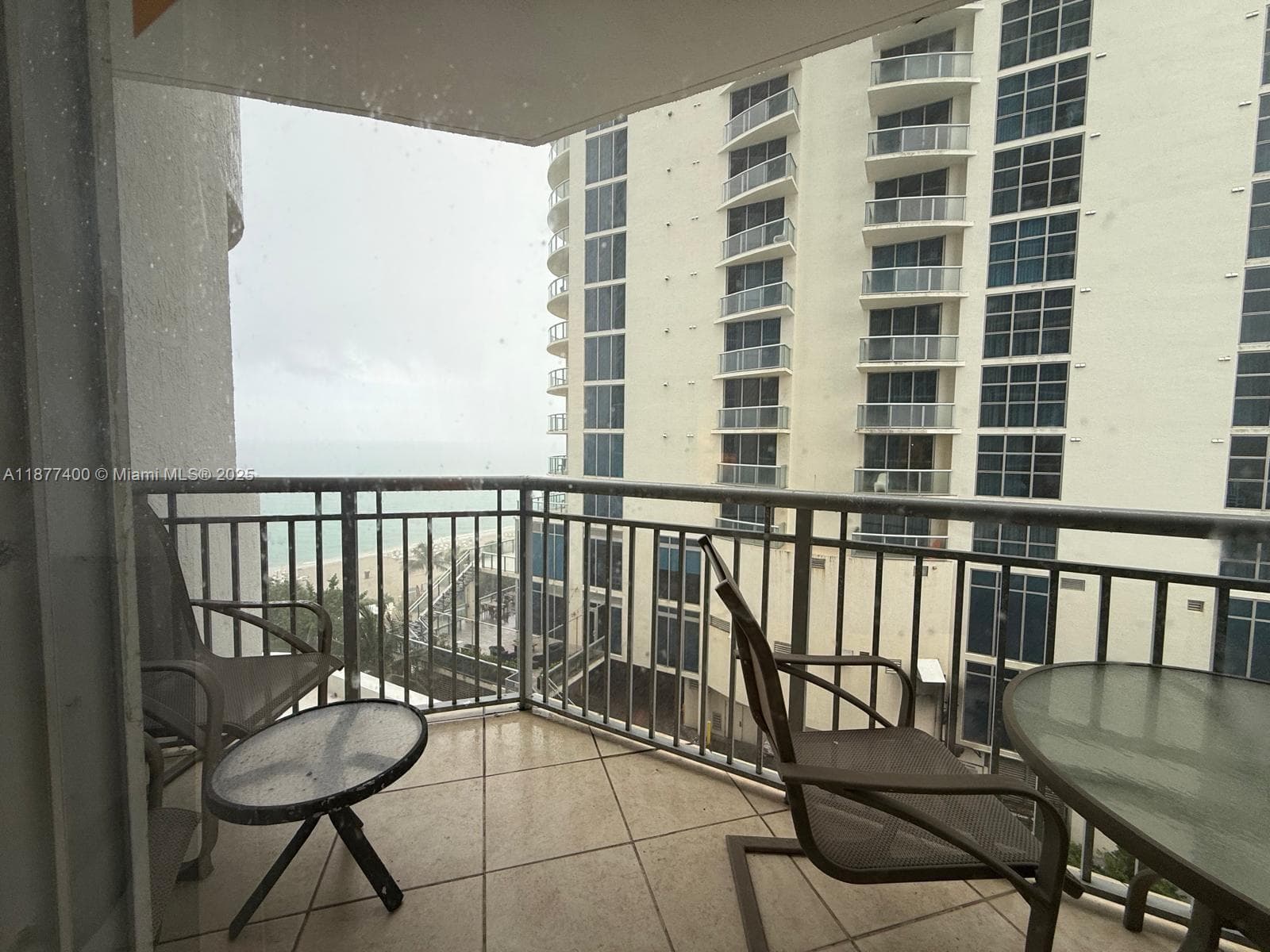 17375 Collins Ave 804 photo 2