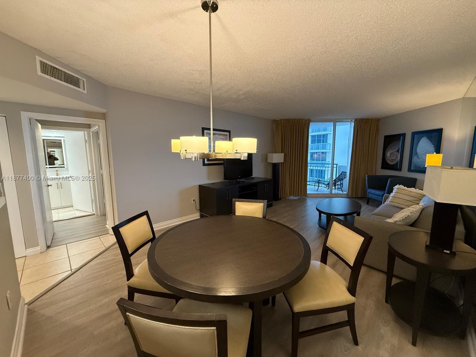 17375 Collins Ave 804 photo 3