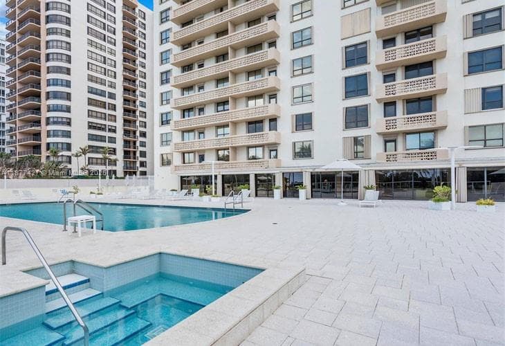 10185 Collins Ave 319 photo 23
