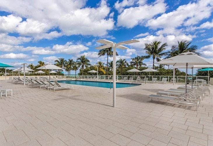 10185 Collins Ave 319 photo 21