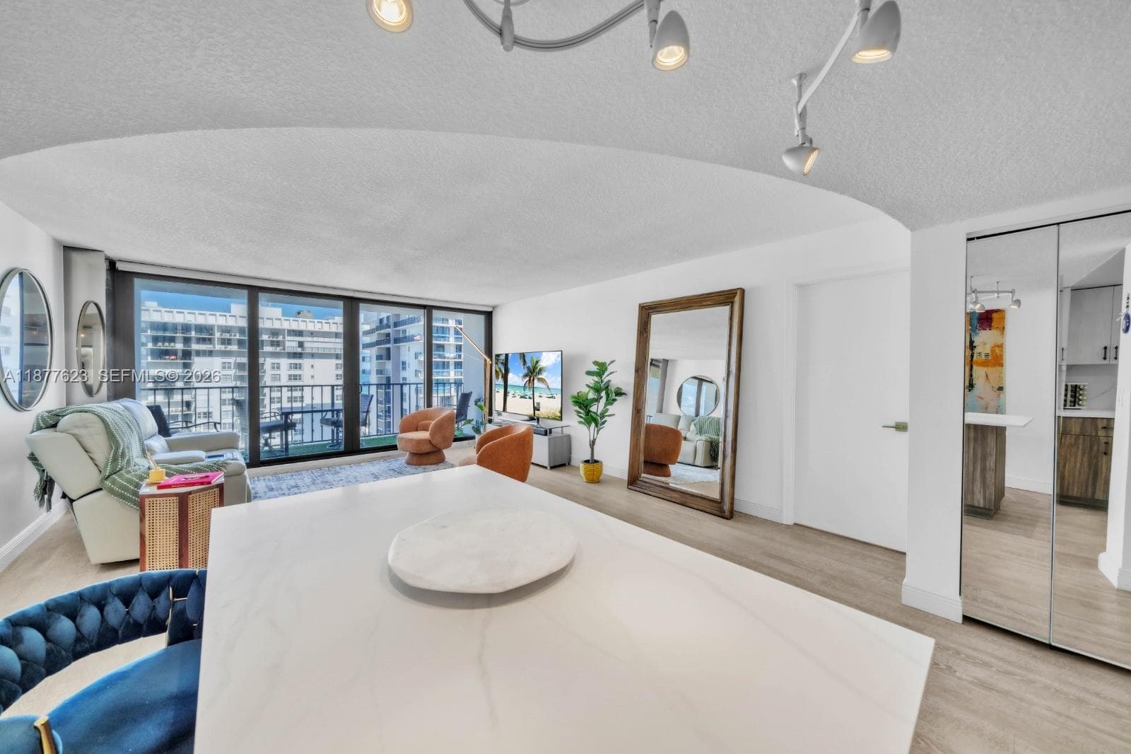 2401 Ocean Dr 1