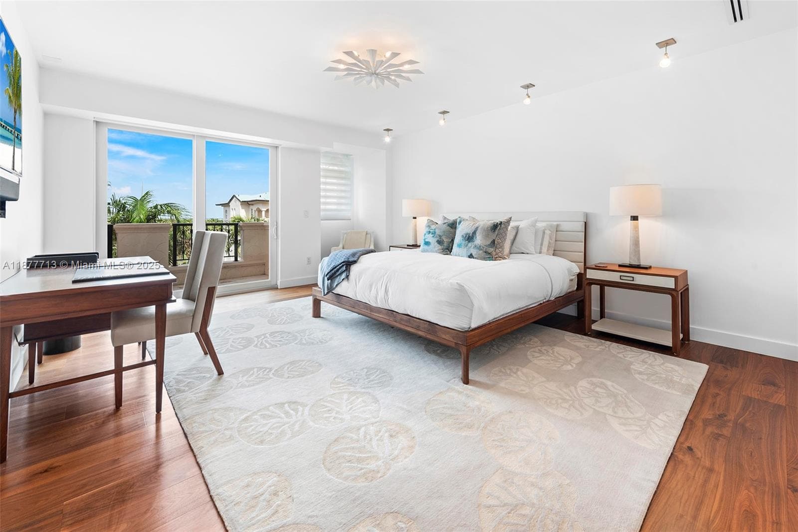 7966 Fisher Island Dr 7966 photo 24