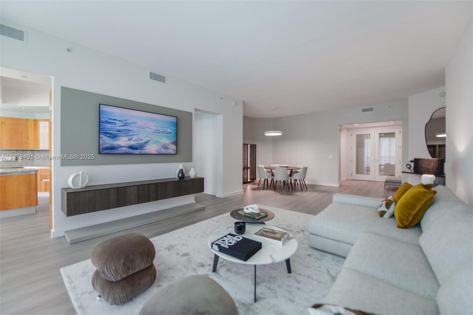 16051 Collins Ave 2102 photo 6