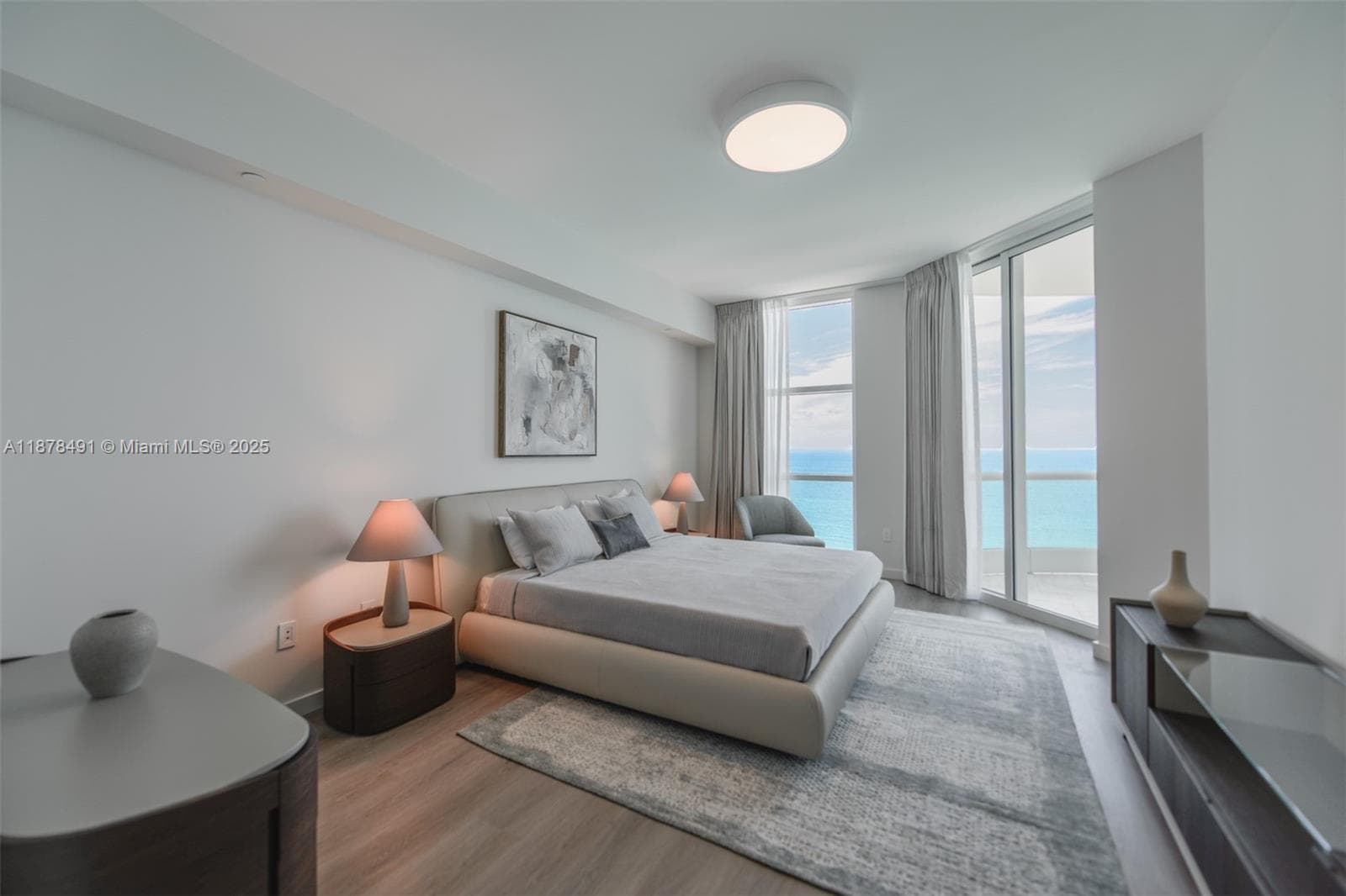 16051 Collins Ave 2102 photo 13
