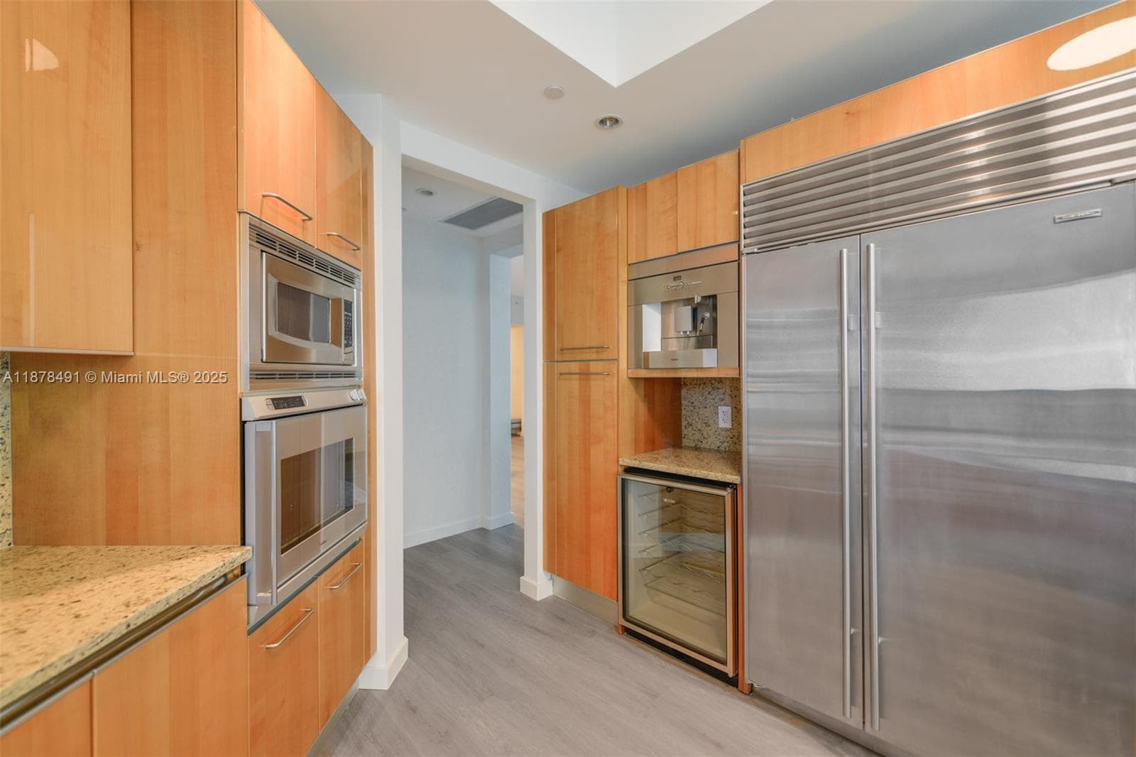 16051 Collins Ave 2102 photo 12