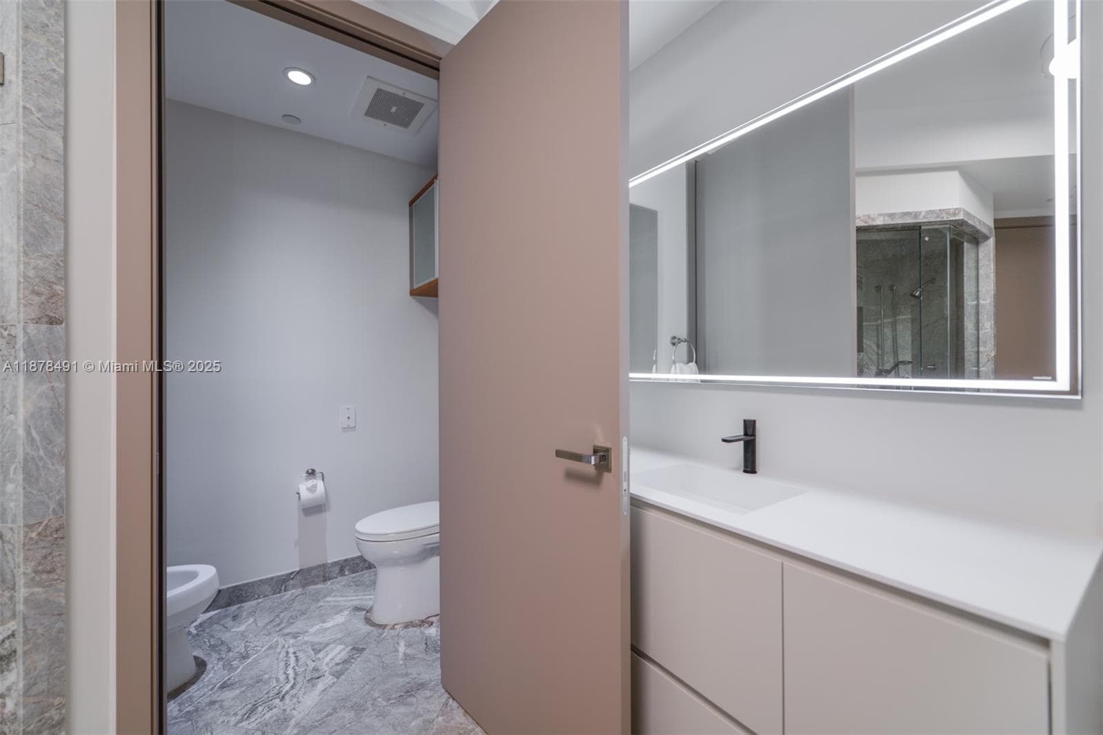 16051 Collins Ave 2102 photo 21