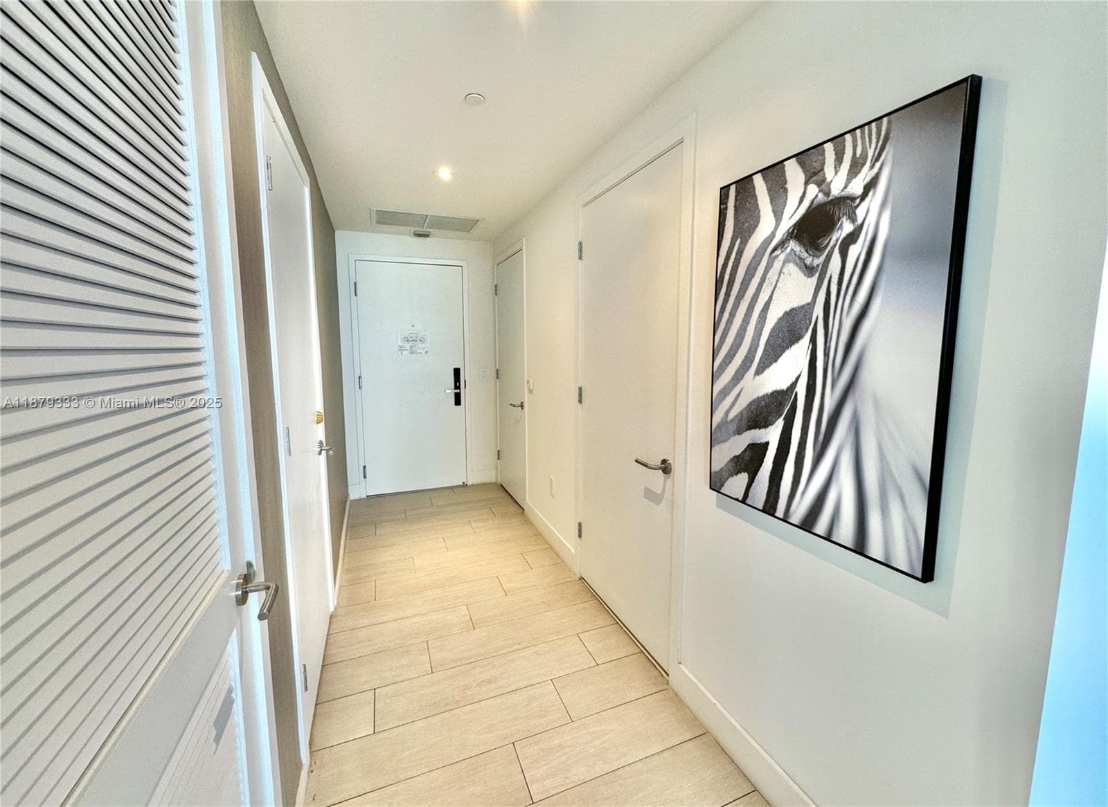 4010 S Ocean Dr R2406 photo 12