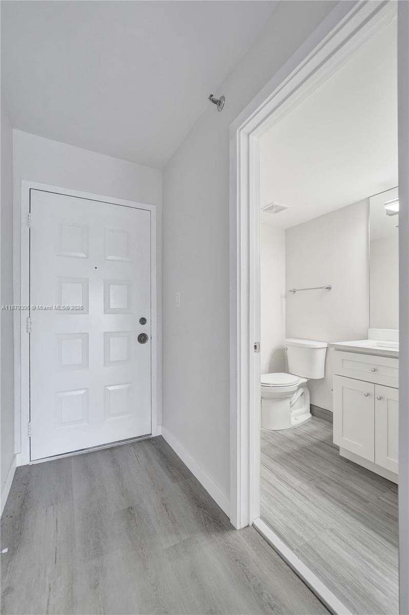 1201 Ocean Dr 2509S PH photo 25