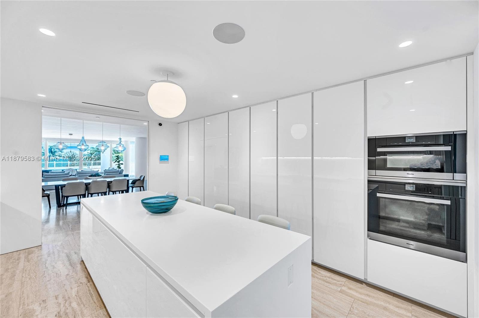 9001 Collins Ave S-201 photo 21