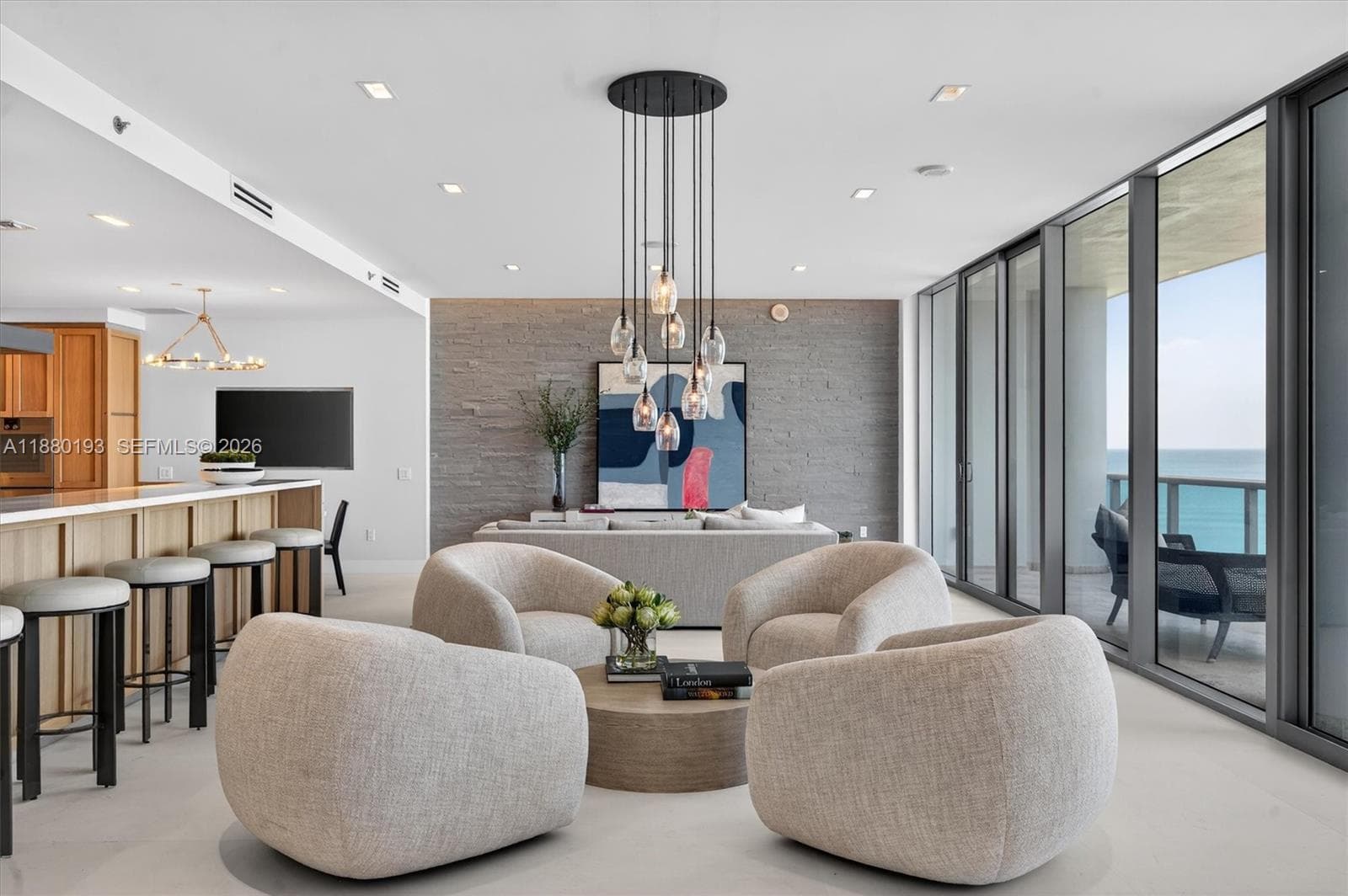 5959 Collins Ave 4