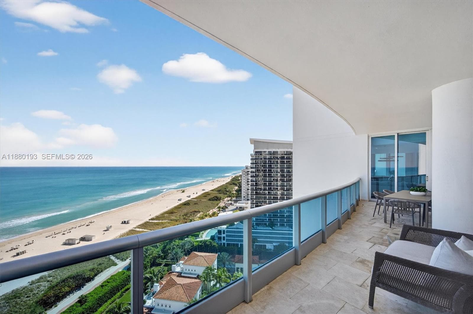 5959 Collins Ave 1804 / 1805 photo 8