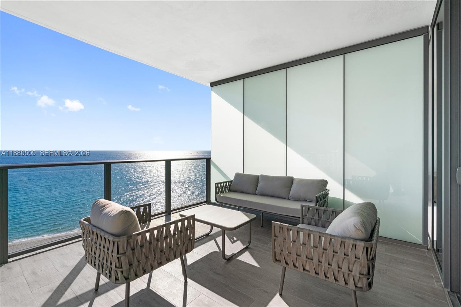 1116 Ocean Blvd 1404 photo 6