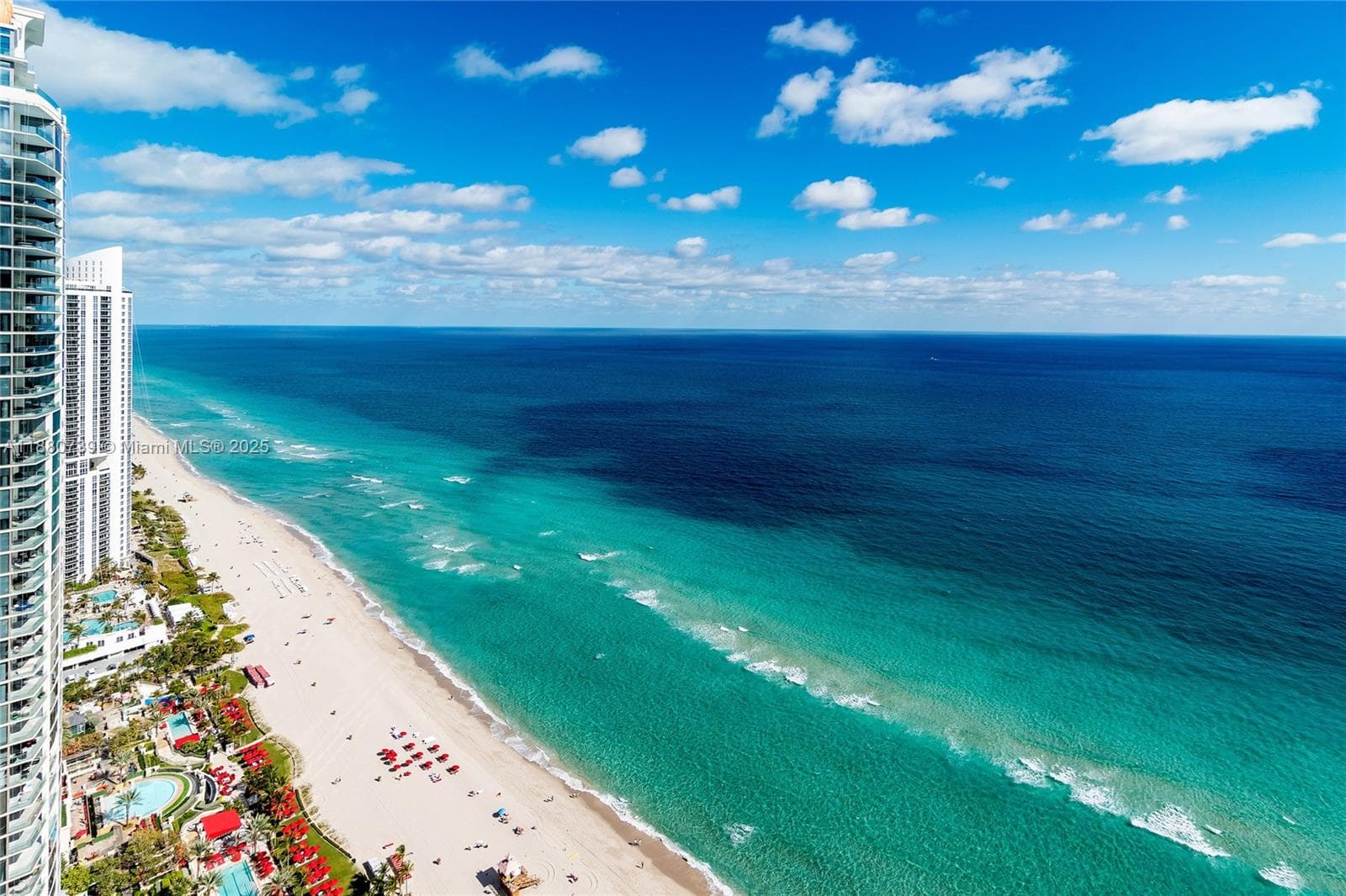 17749 Collins Ave 3
