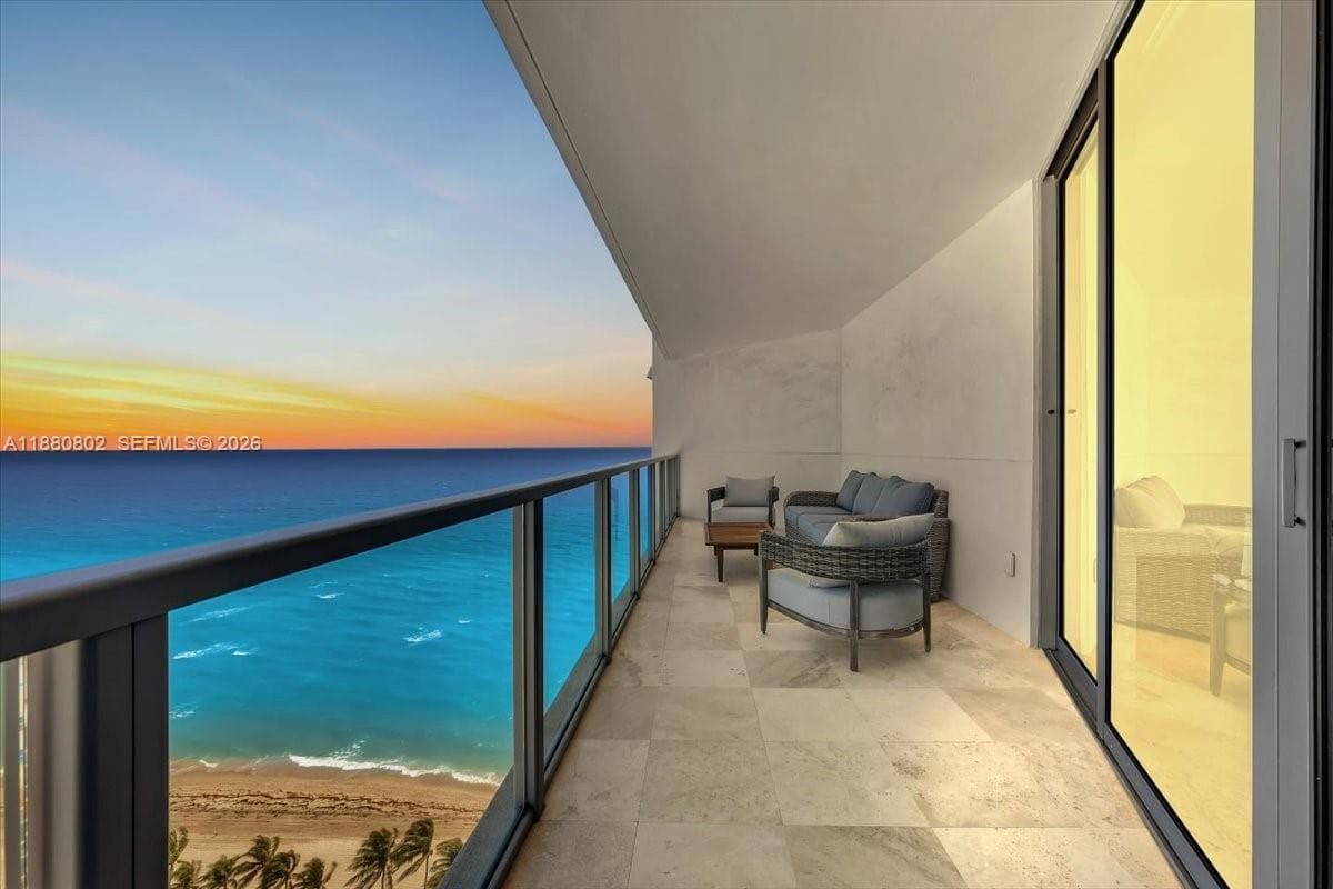 3101 Ocean Dr 2