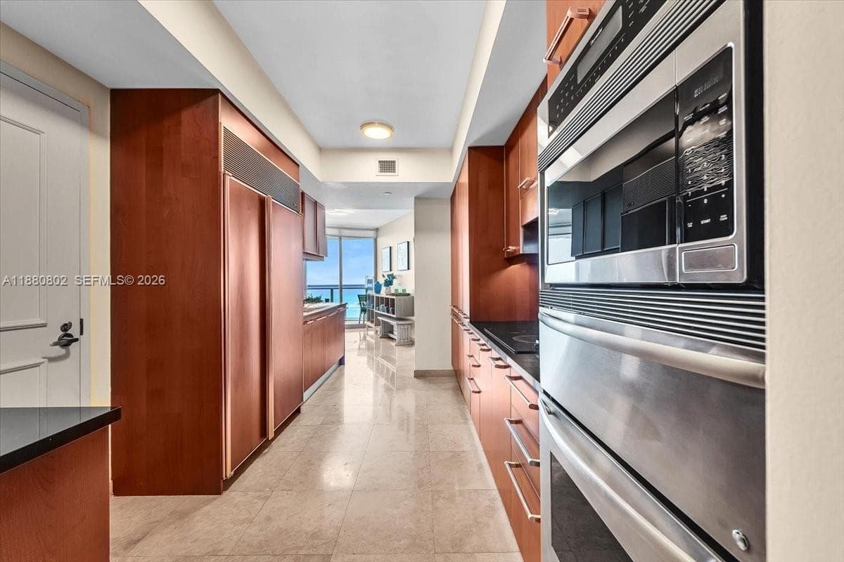 3101 Ocean Dr 2307 photo 22