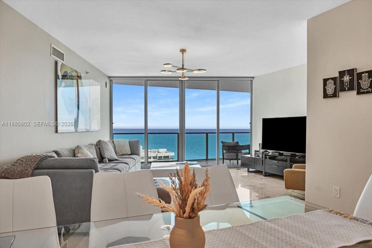 3101 Ocean Dr 2307 photo 18