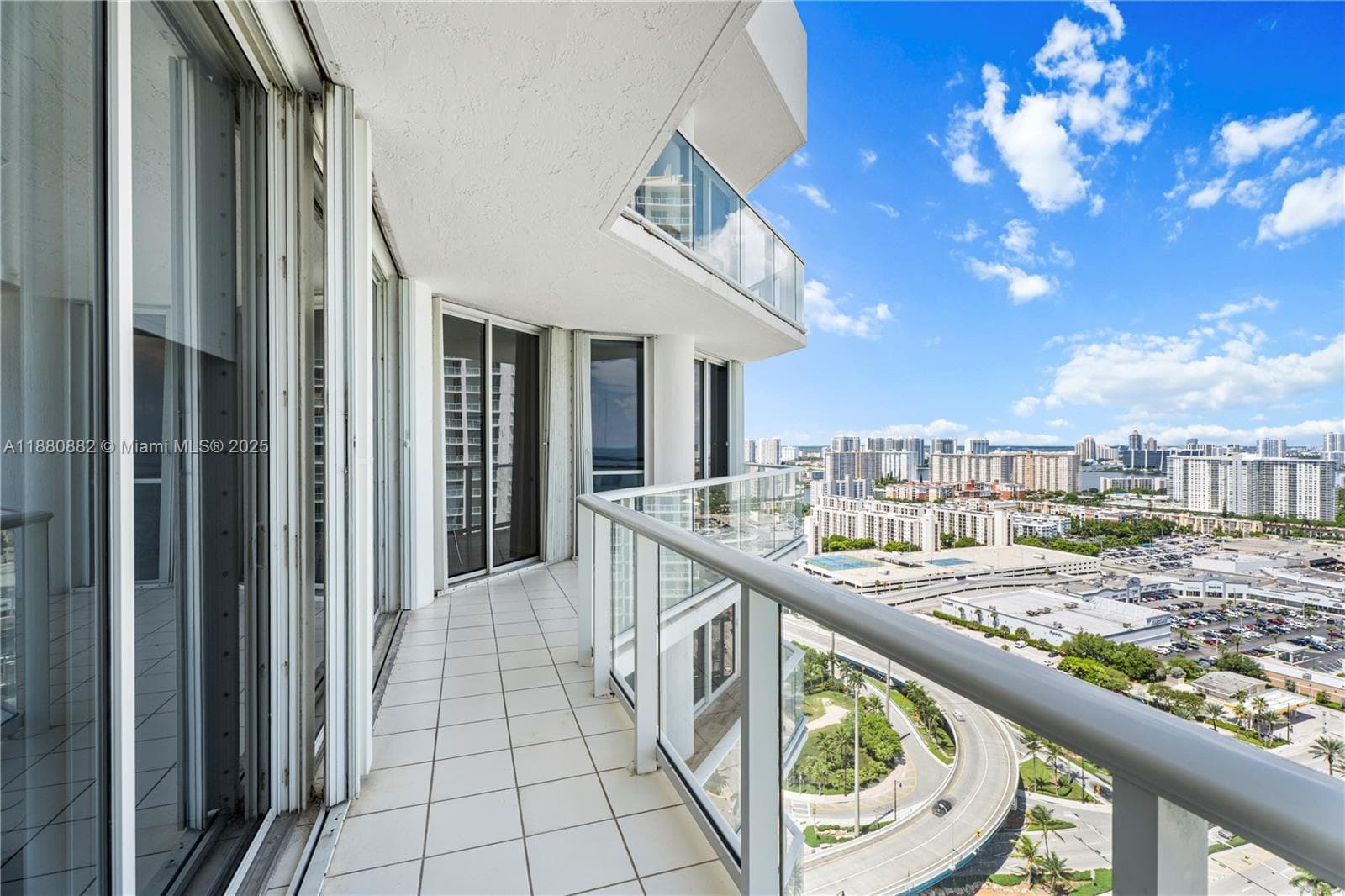 16485 Collins Ave PH35C photo 12