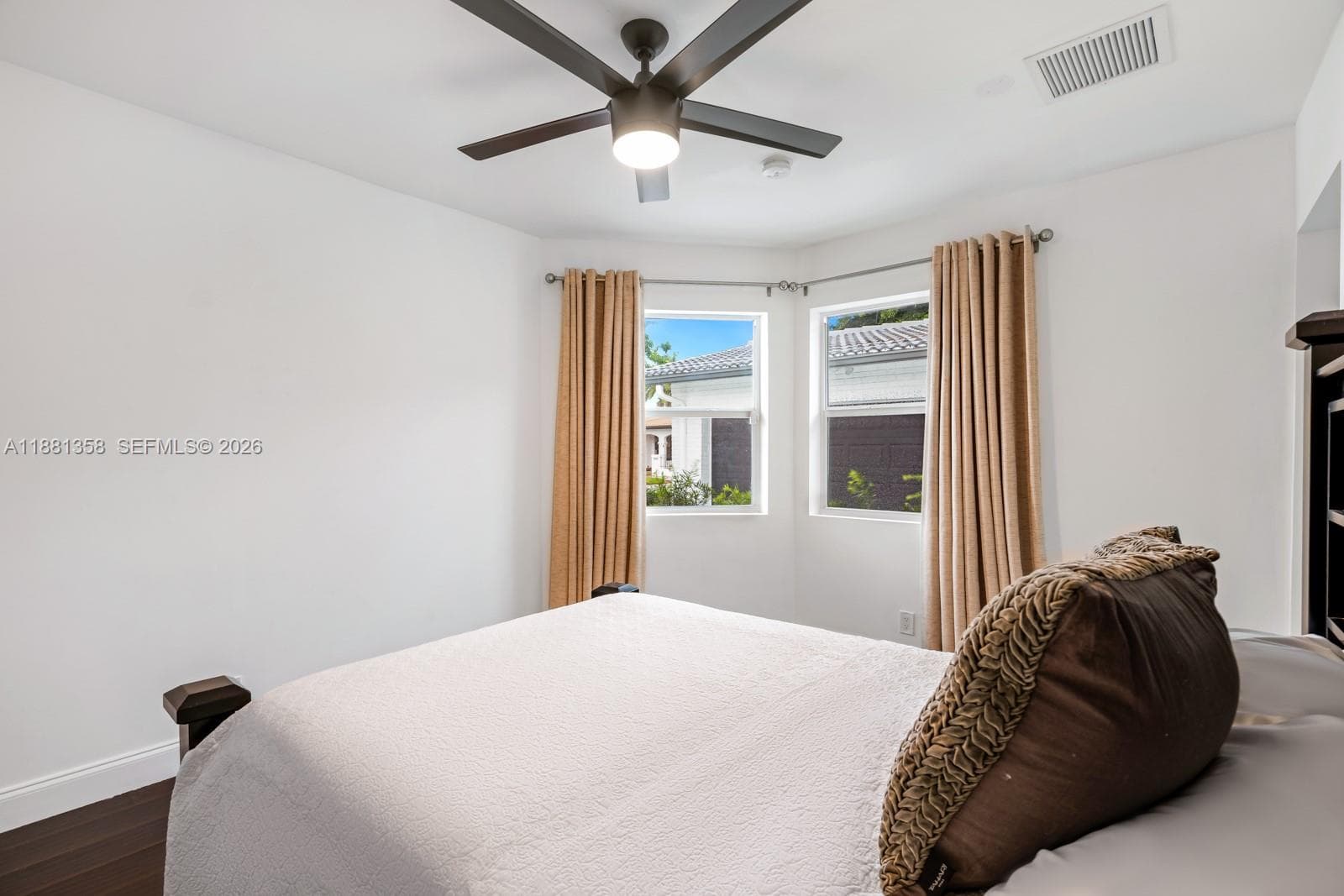 2830 56th Ct photo 22
