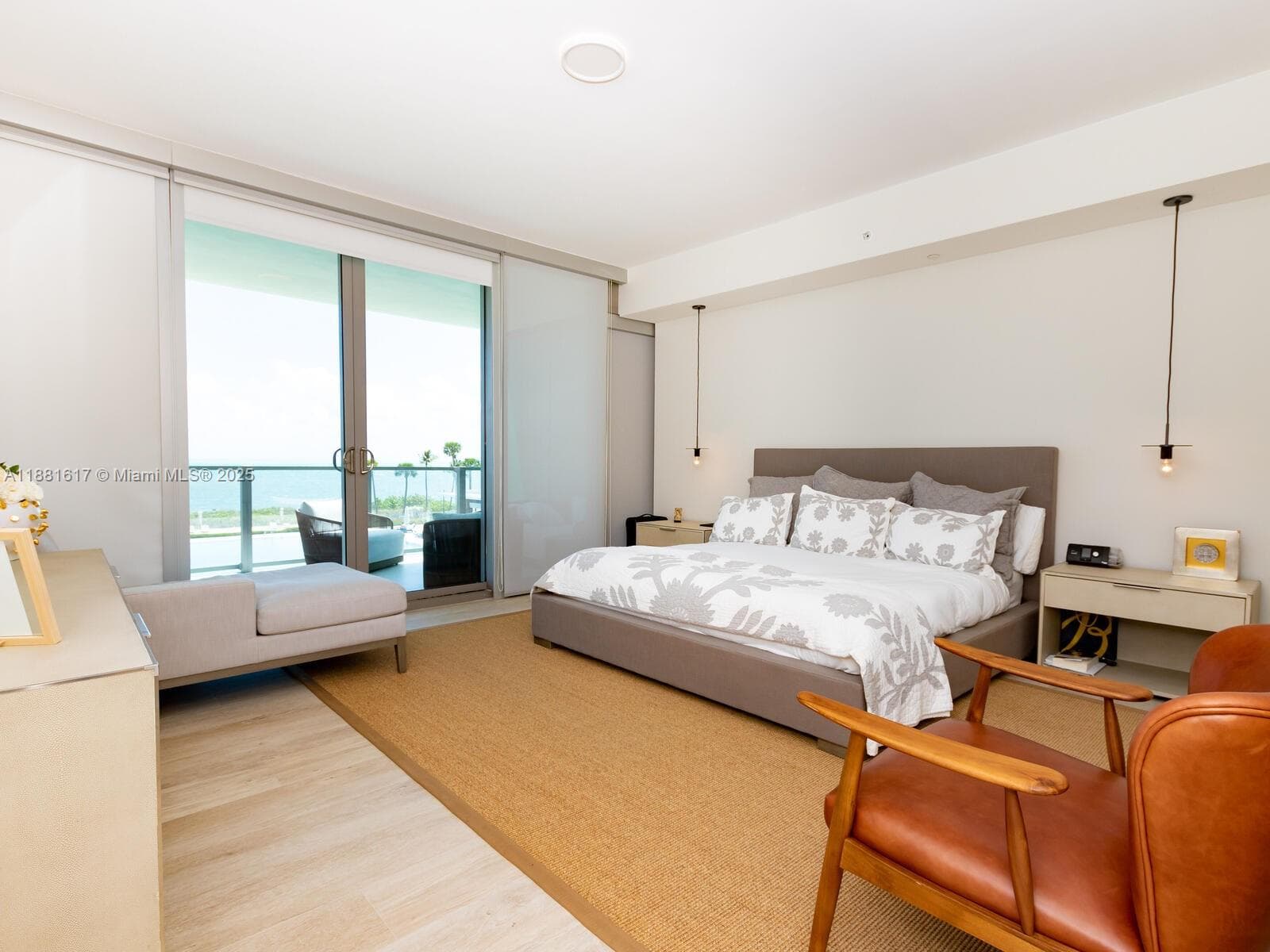 360 Ocean Dr 304S photo 16