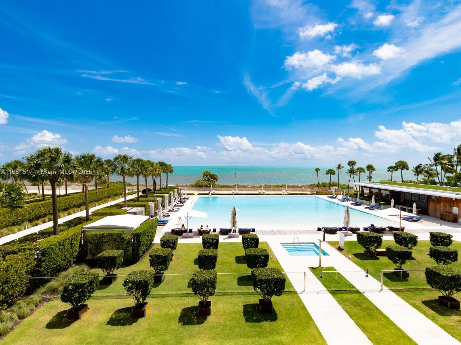 360 Ocean Dr 3