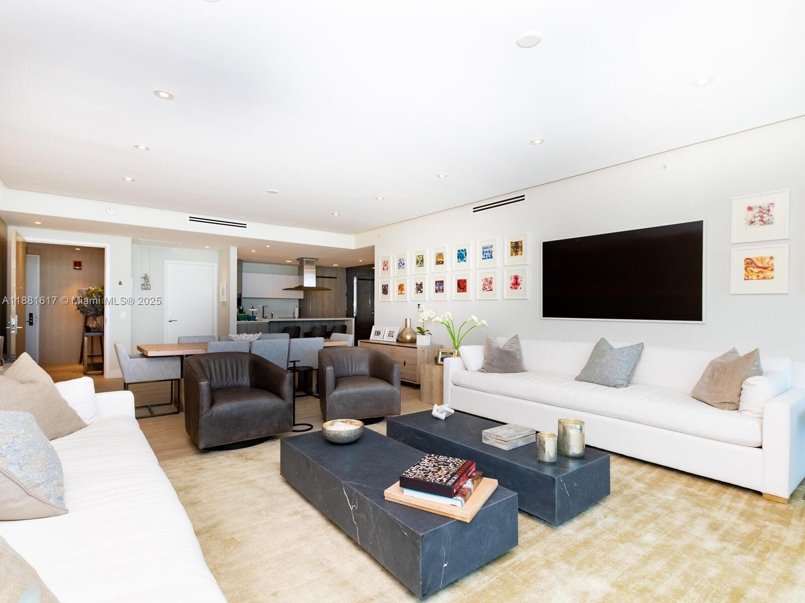 360 Ocean Dr 304S photo 11