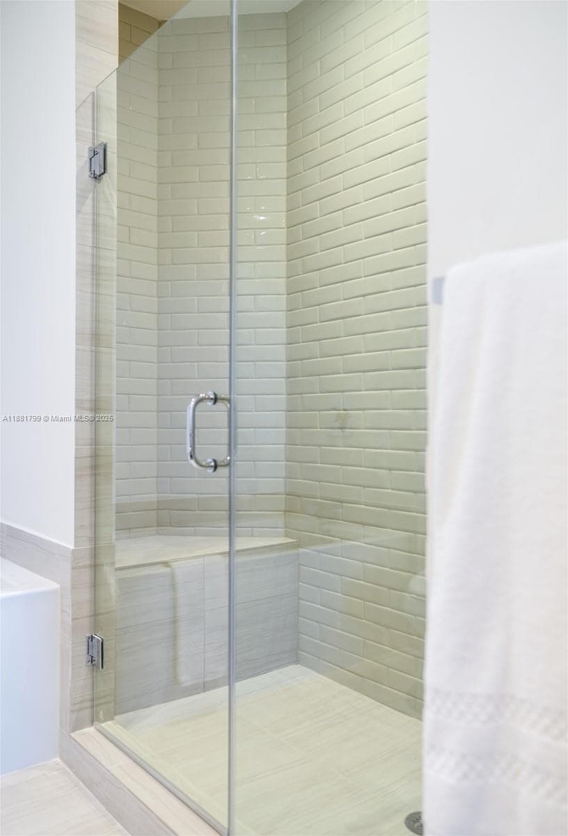 4010 Ocean Dr R302 photo 16