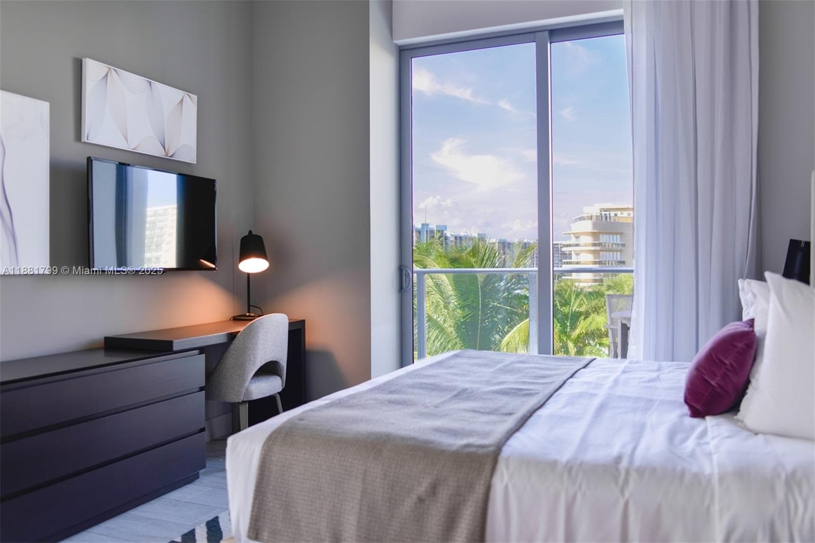 4010 Ocean Dr R302 photo 11